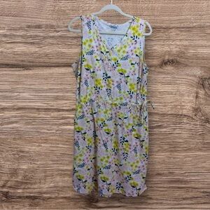 Duluth Trafing Co To and Flow floral cream sleeveless dress. Medium